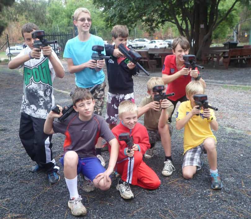 Laser-Tag-group-at-CryWolf-982734